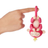 Fingerlings Mono interactivo - Bella (rosa con el pelo amarillo)