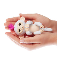 Fingerlings Mono interactivo - Sophie (Blanco con el pelo rosado)