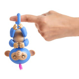Set de juego Fingerlings Parque de juegos con barra y mono + Liv el bebé mono